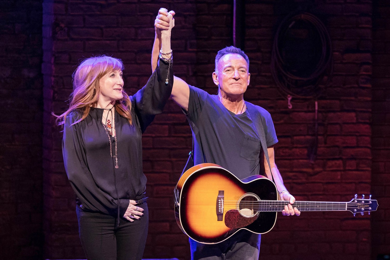 Patti Scialfa, Bruce Springsteen's Wife, Performs After Cancer Diagnosis