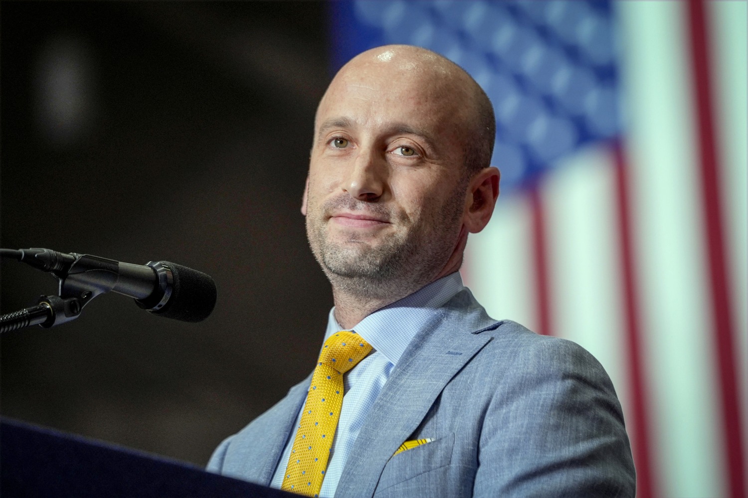 Stephen Miller's legal group tells officials that sanctuary policies could  lead to prison