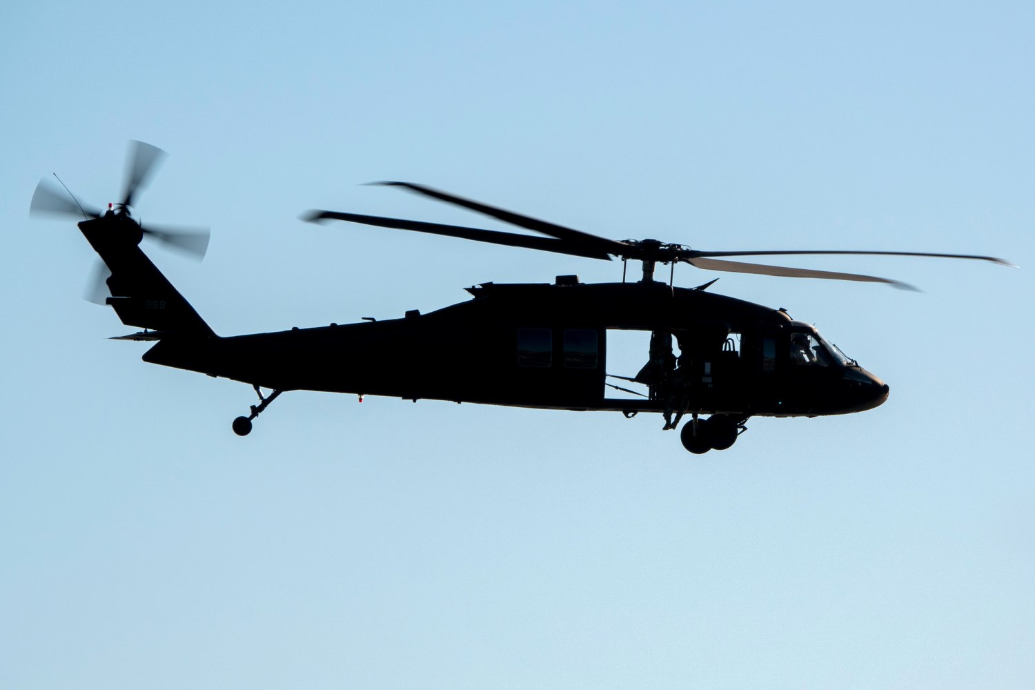 uh60 blackhawk helicopter