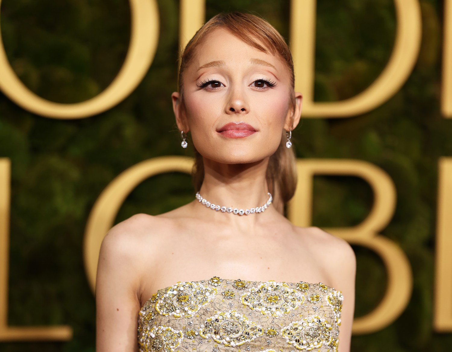 Ariana Grande's Outfit at the 2025 Golden Globes Pays Homage to 'Wicked'