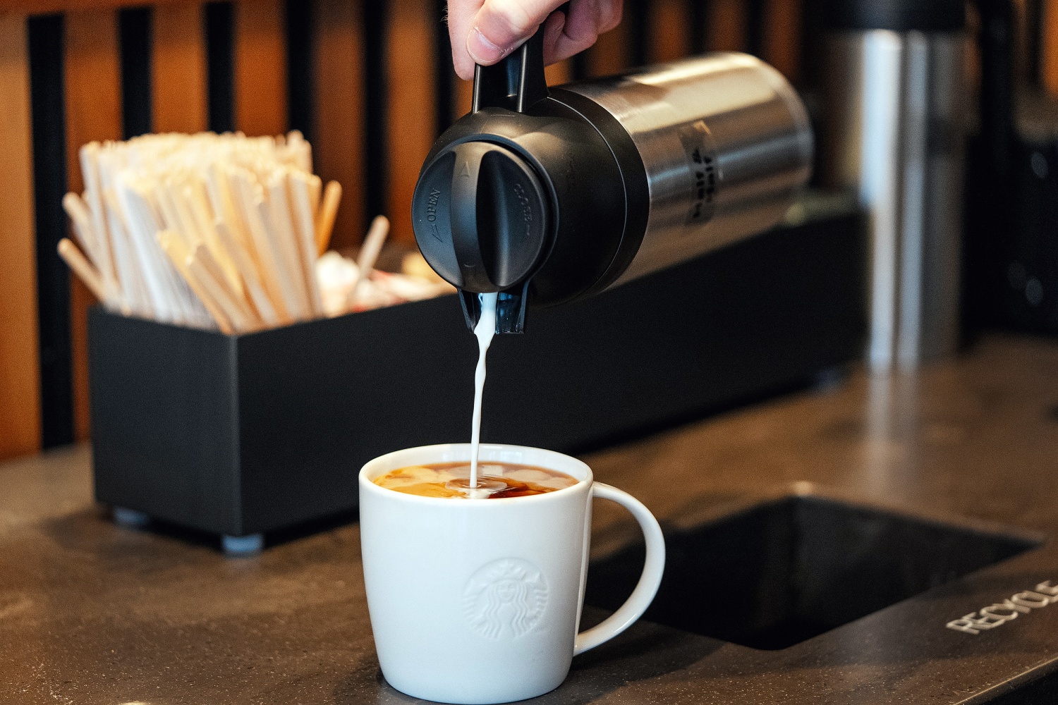 anthora ceramic coffee cup We Are Happy To Serve You main image 0