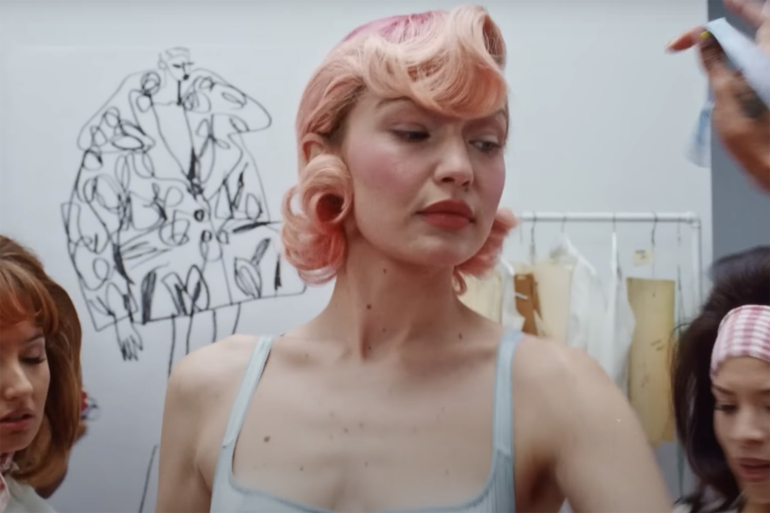 Vogue criticized for lack of plus-size models in 'Hairspray