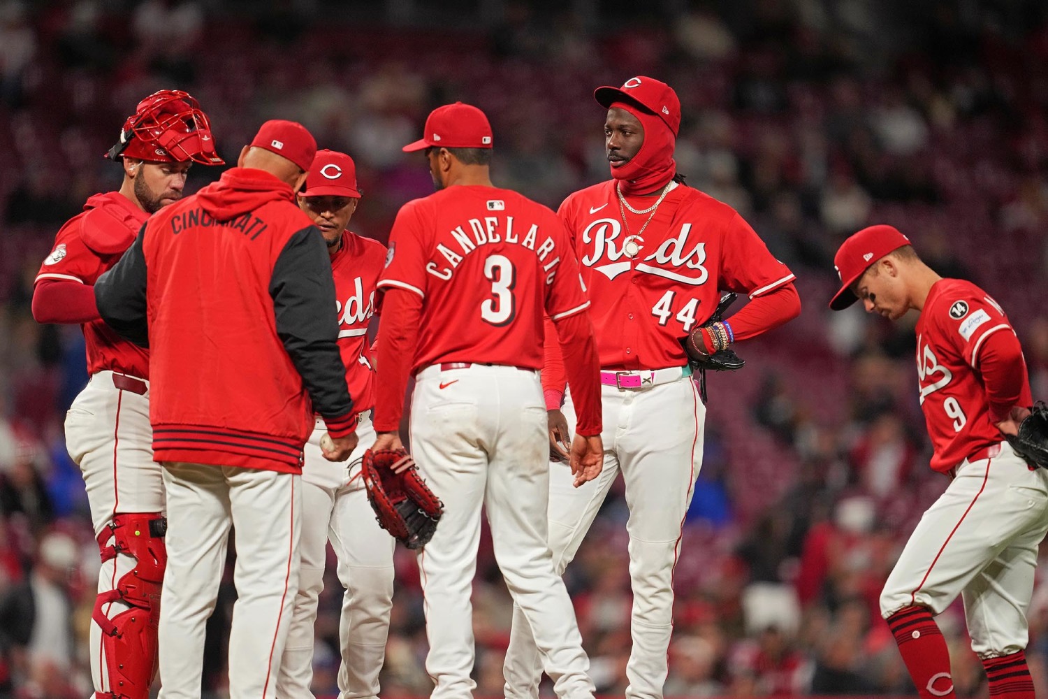 The Reds lose their third straight game 1-0, something that hasn't happened in 65 years