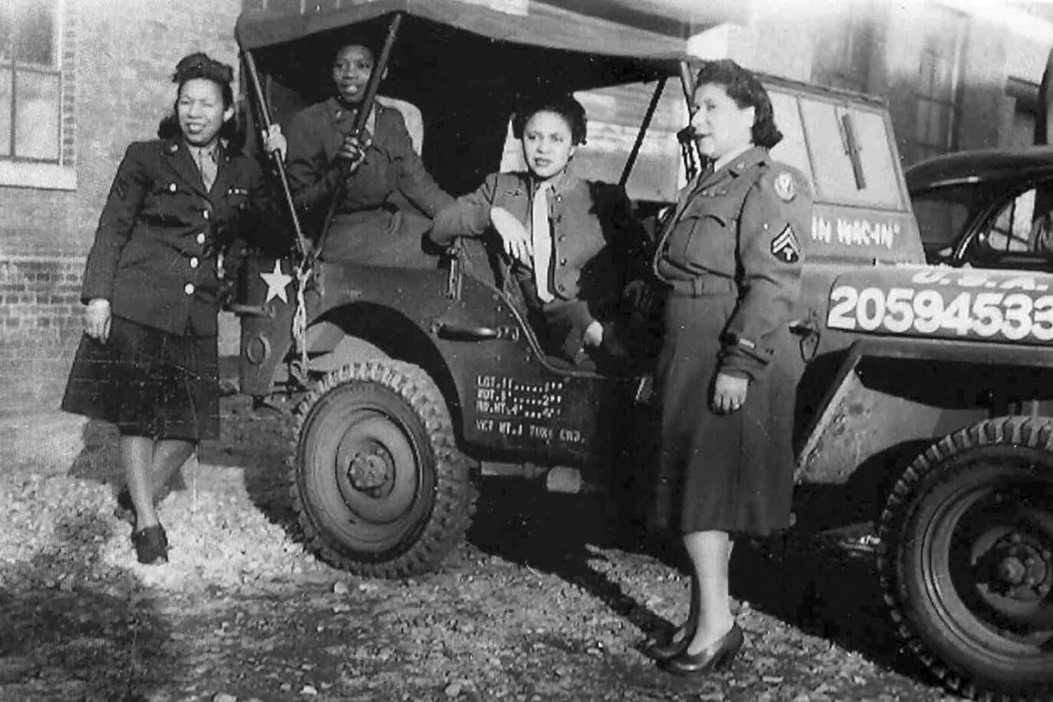 Black female WWII unit 'Six Triple Eight' to receive congressional