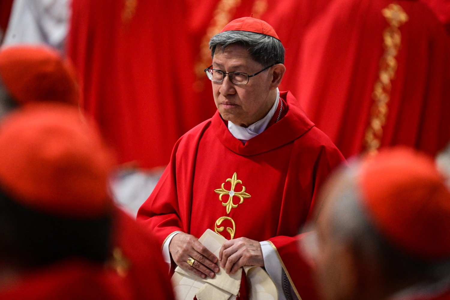 Cardinal who embraced Philippines' gay Catholics could be the Francis continuity candidate for pope