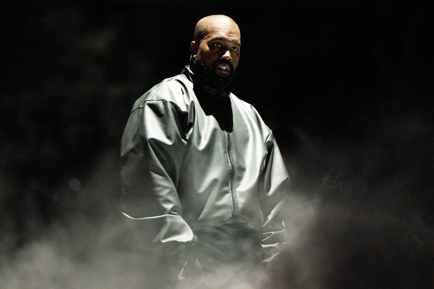 Kanye West concert in South Korea ...