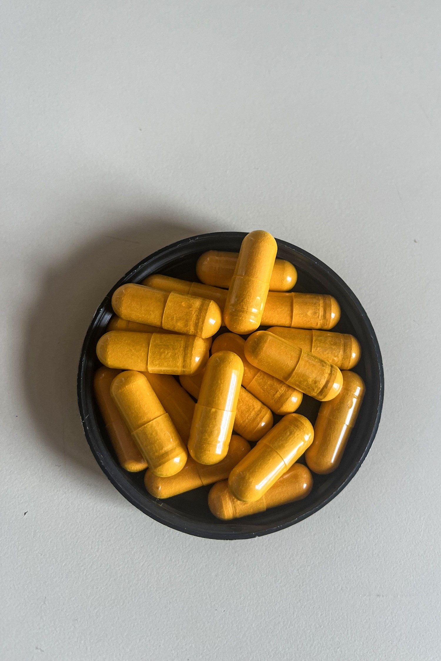 La popularidad de los suplementos vitamnicos sin supervisin mdica  dispara los daos en el hgado