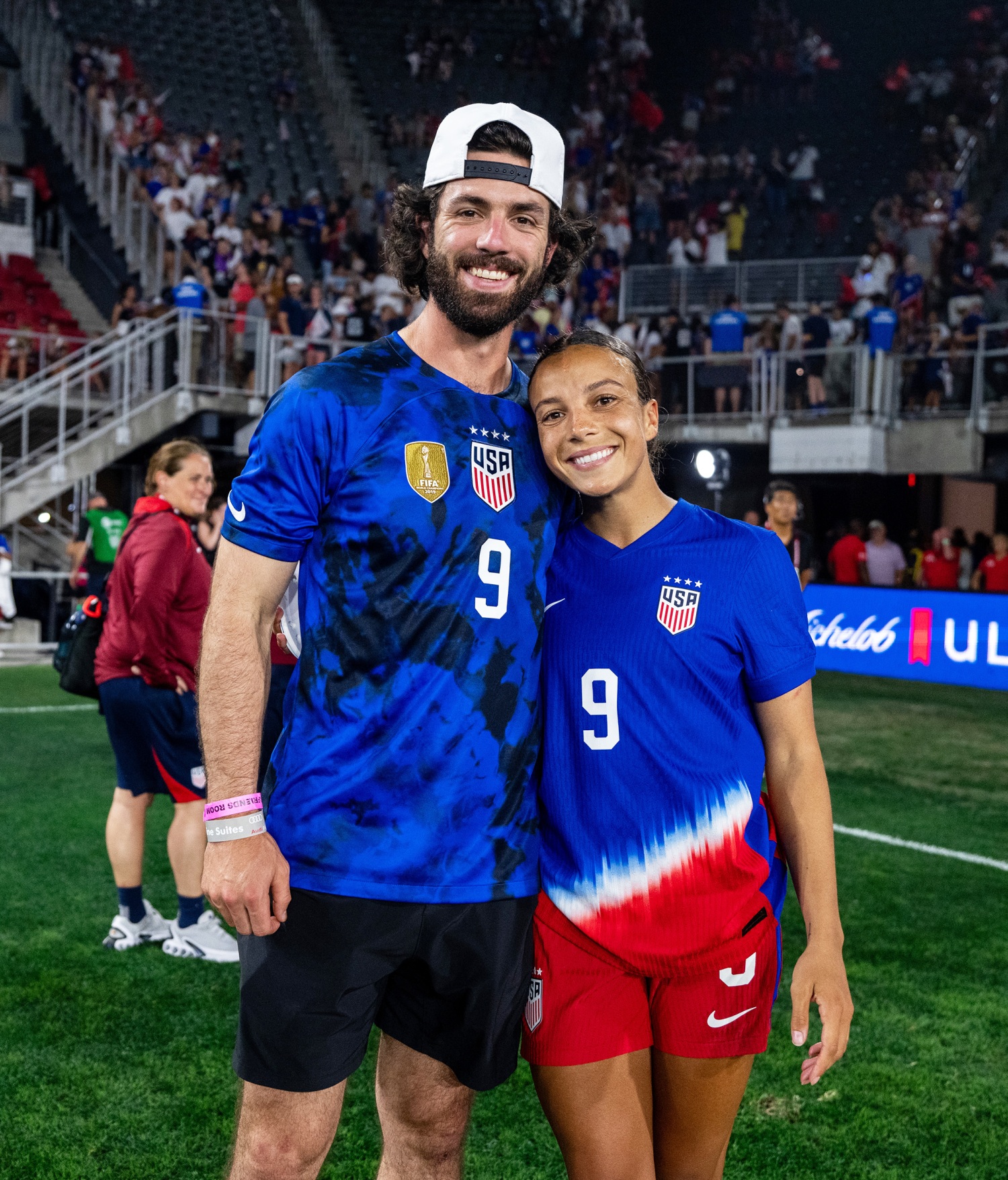 Chicago Cubs' Dansby Swanson, USWNT's Mallory Swanson Expecting 1st Child