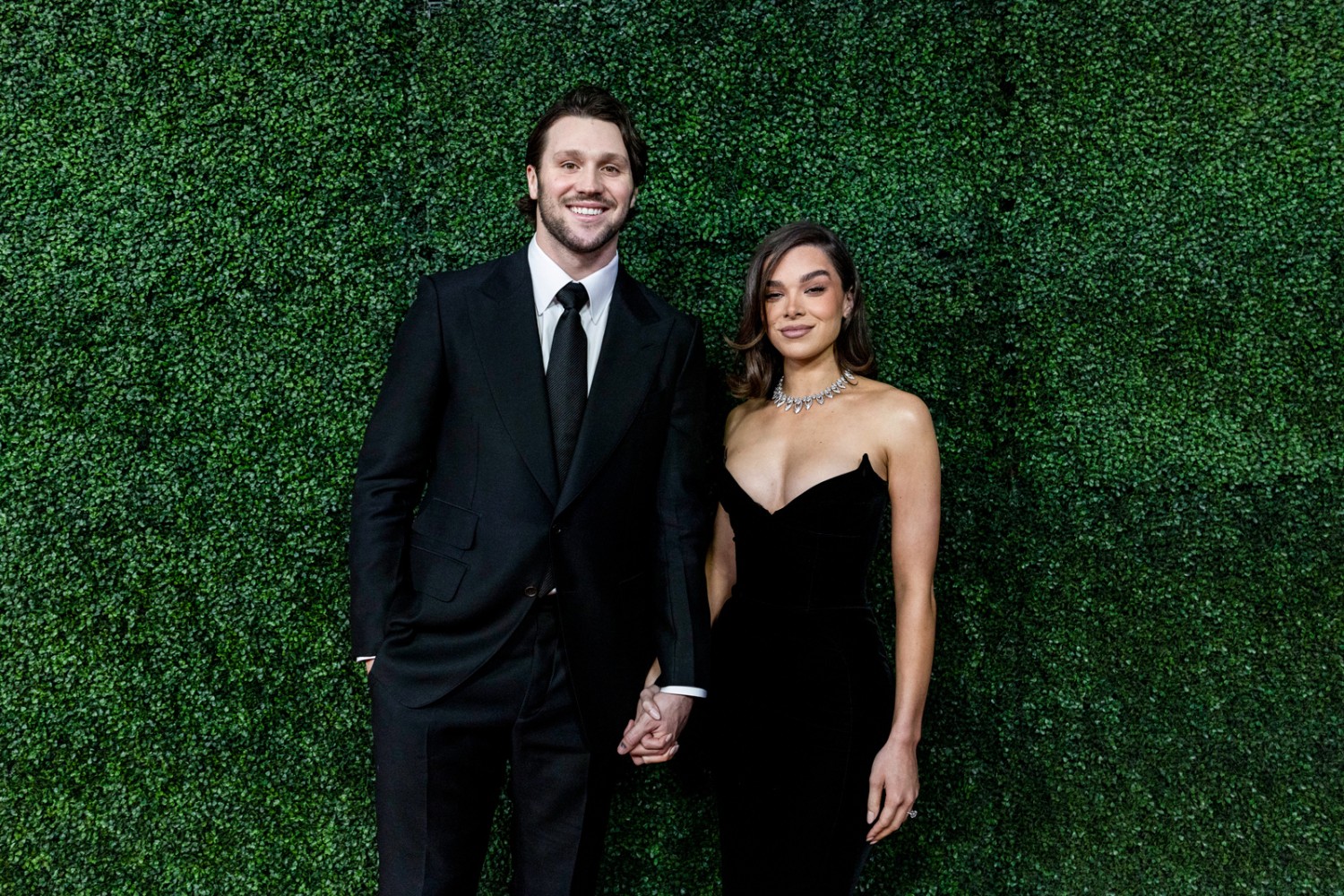 Bills QB Josh Allen and actor Hailee Steinfeld marry in Southern California