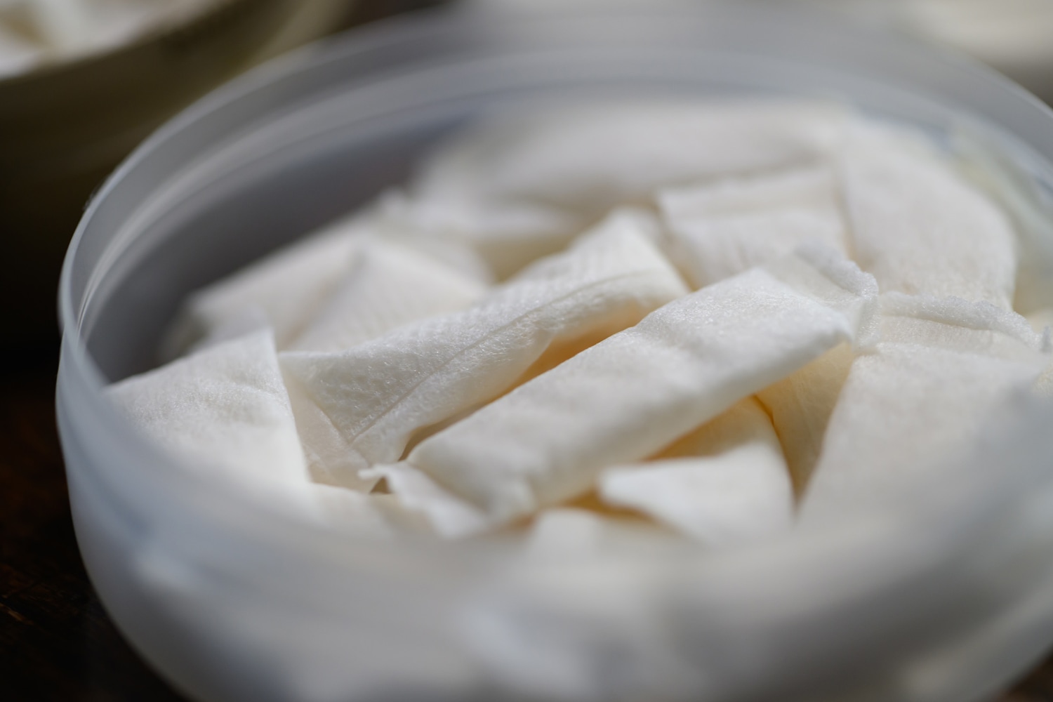 elf bar vape uk Nicotine pouch poisonings soar in babies and toddlers