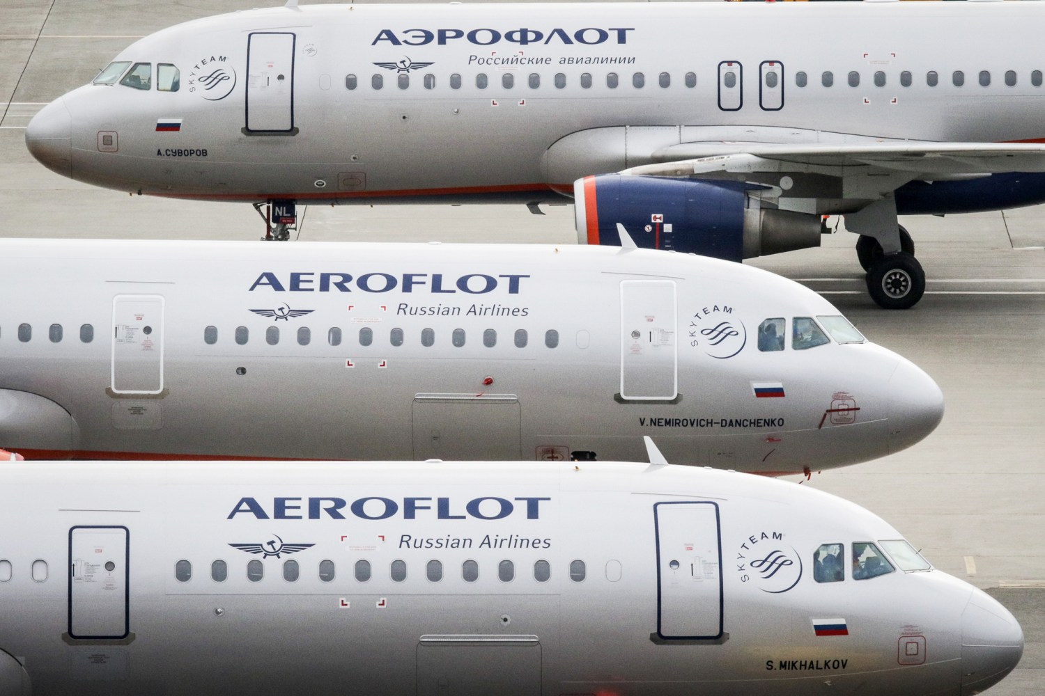 Russia's Aeroflot cancels flights after pro-Ukrainian hackers claim massive cyberattack