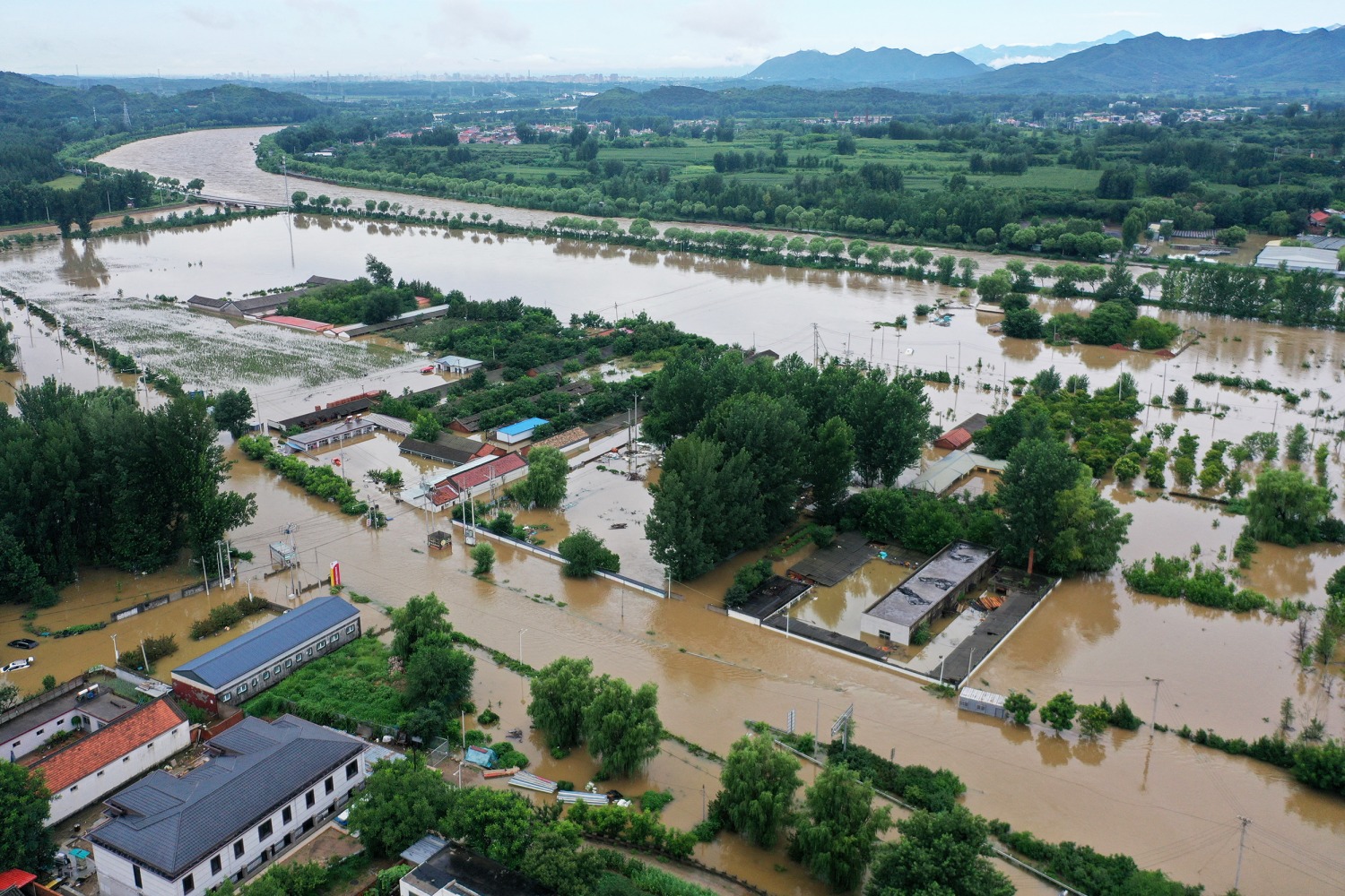 250731-china-floods-2-rs-