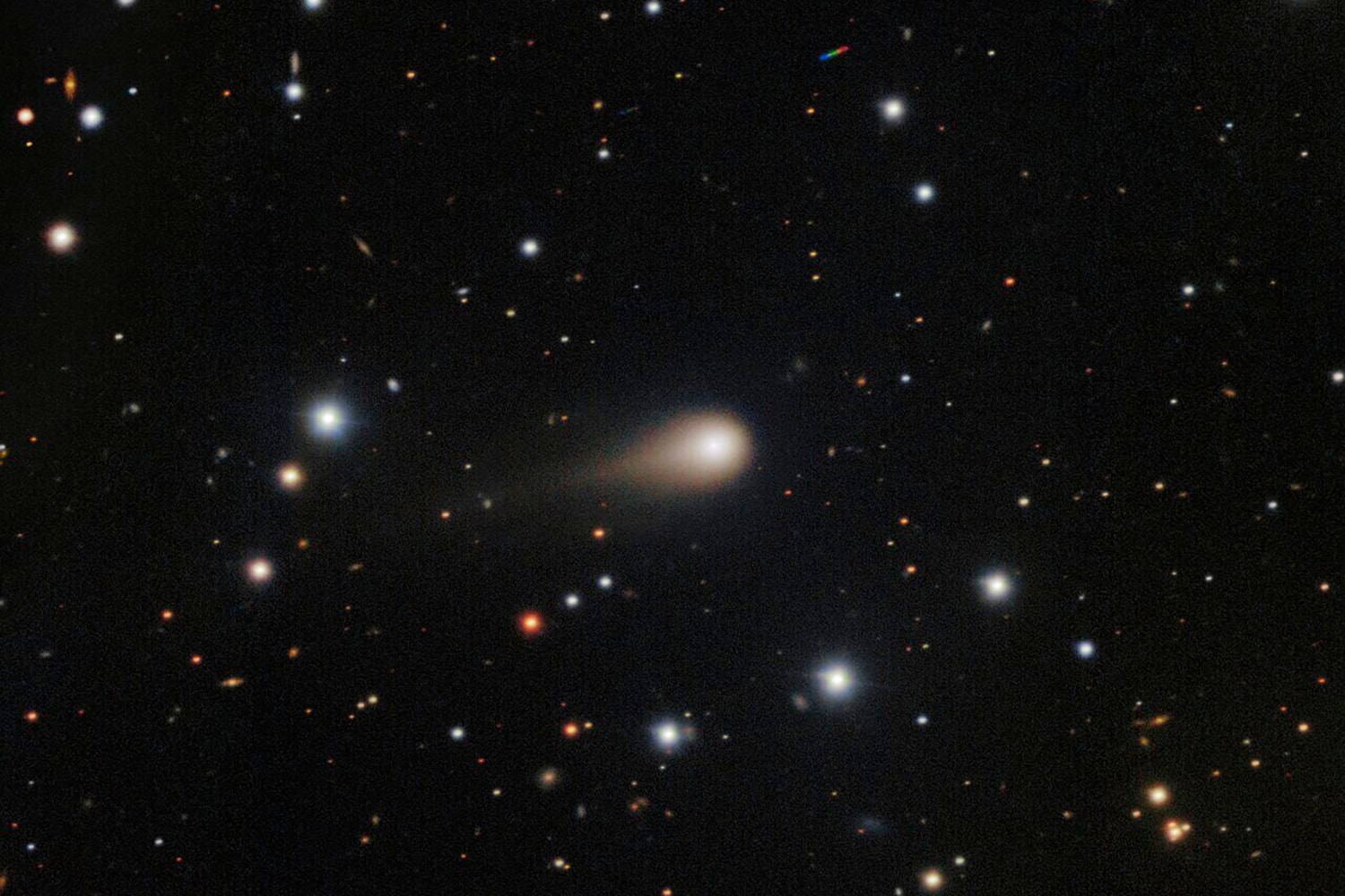 250905-comet-mb-1303-9ac3c9.jpg