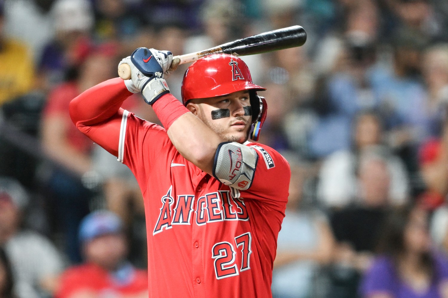 Mike Trout hits his 400th career home run to help Angels beat 