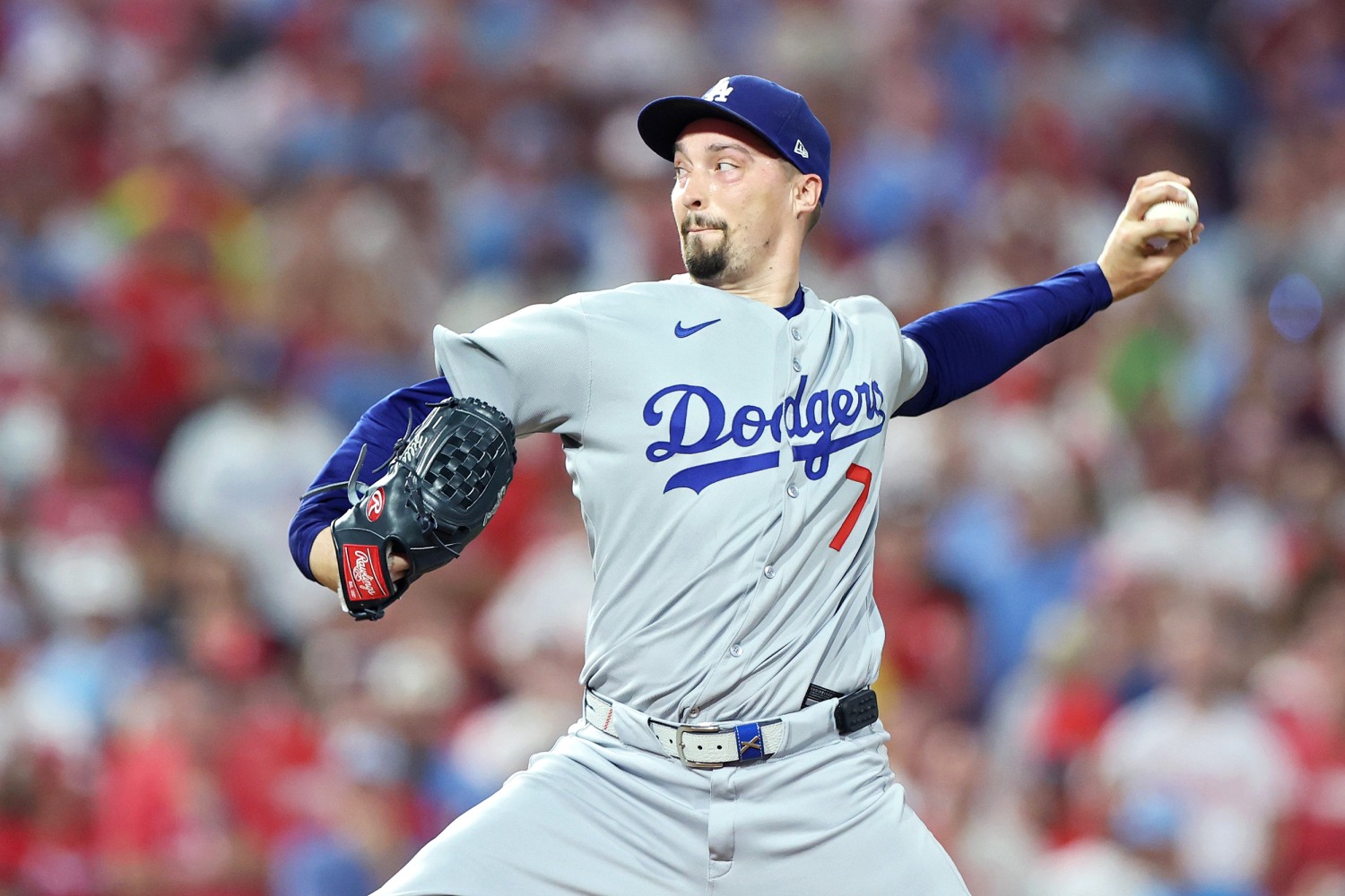 251006-dodgers-blake-snell-