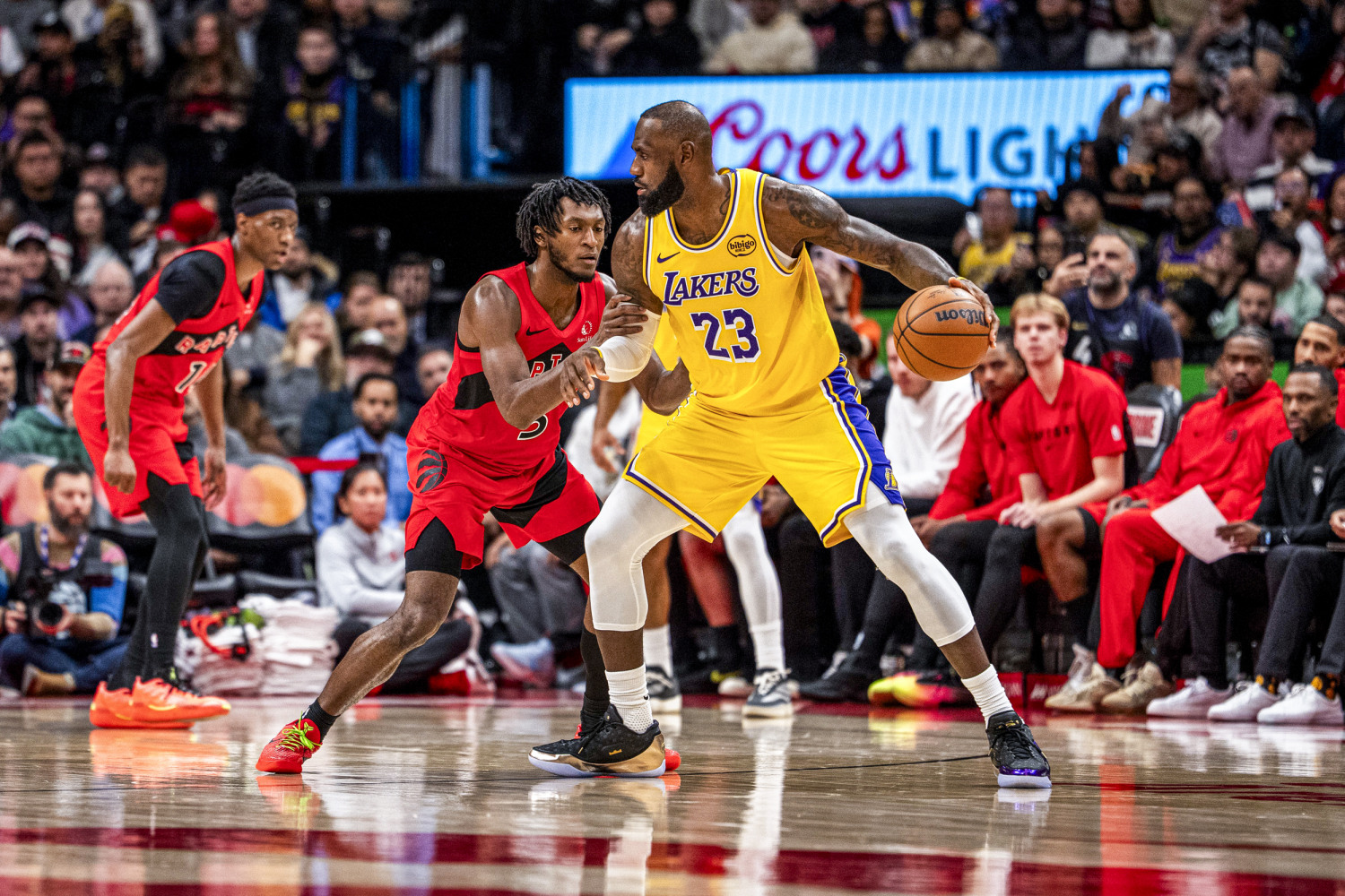 LeBron James did this for 18 years and 1,297 games. Until Thursday.