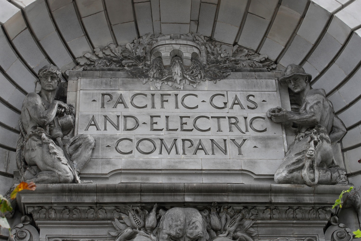 San Francisco Blackout Chaos: Was It a Fire, or Did PG&E Finally Unplug from Reality?