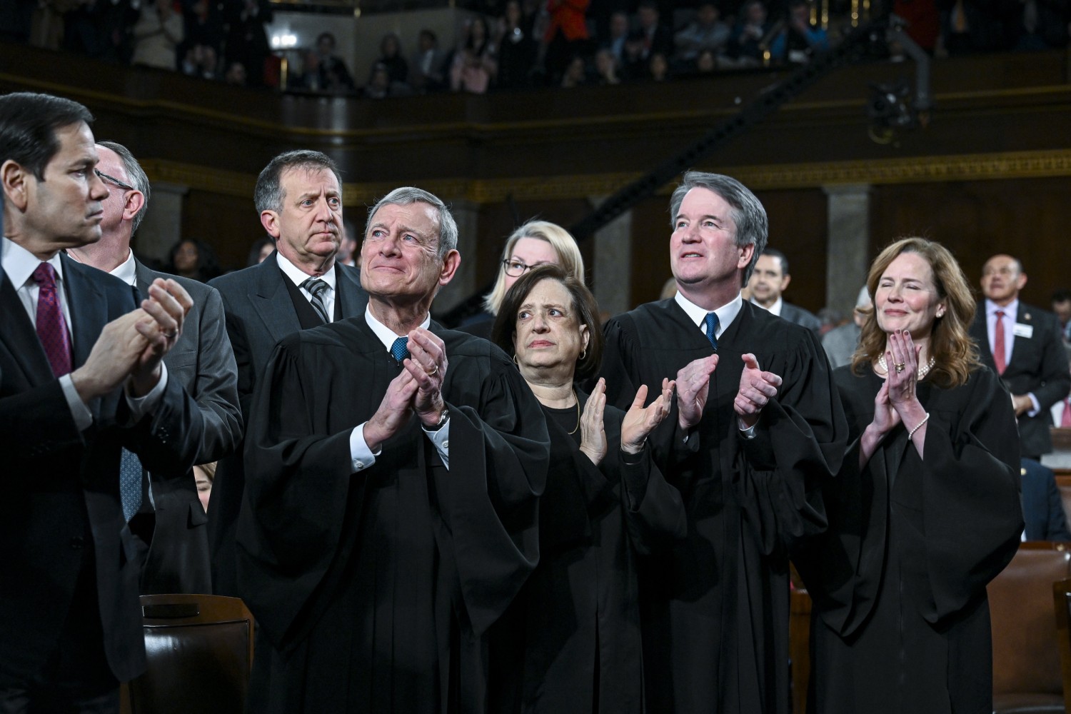 Trump avoids tariffs confrontation with Supreme Court justices at State of the Union