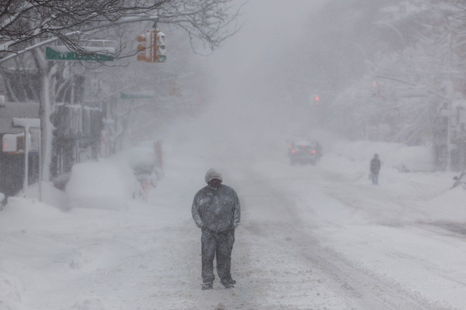 U.S. forecast to bring extreme heat, cold and everything in between U.S. forecast to bring extreme heat, cold and everything in between