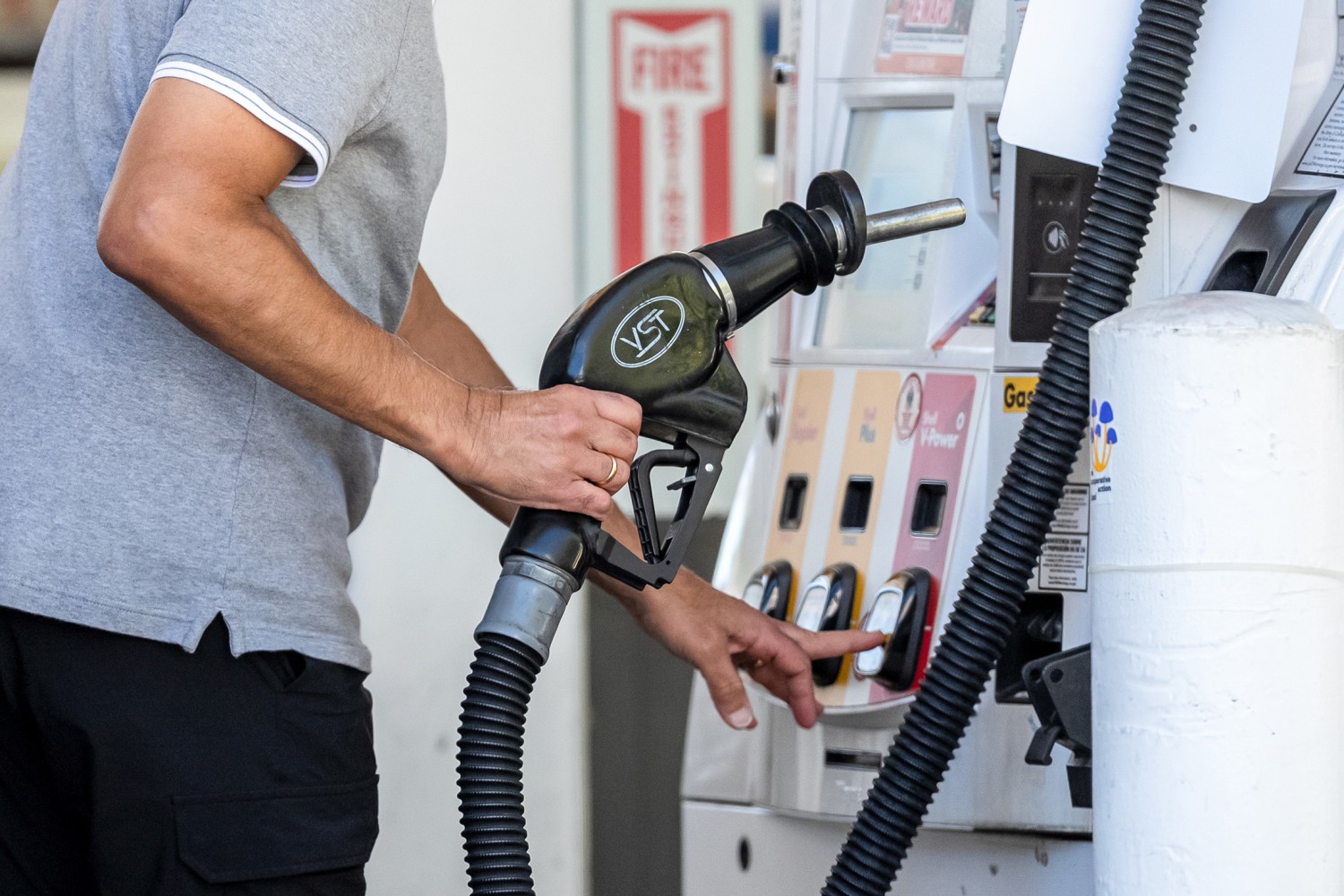 Iran war fuels inflation, mortgage rates and gas prices