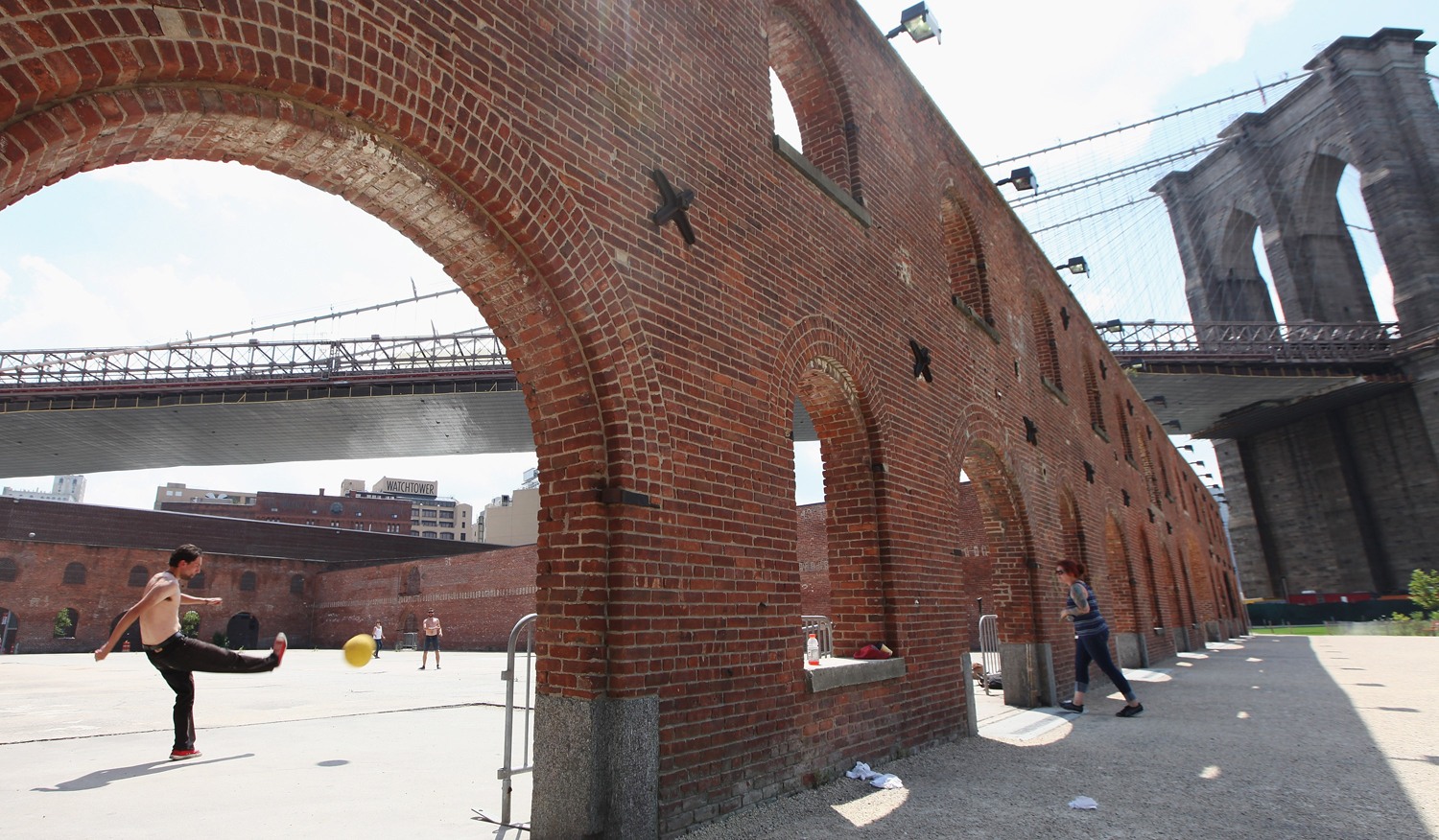 tobacco brooklyn park Pop-up pool keeps New Yorkers cool in high heat