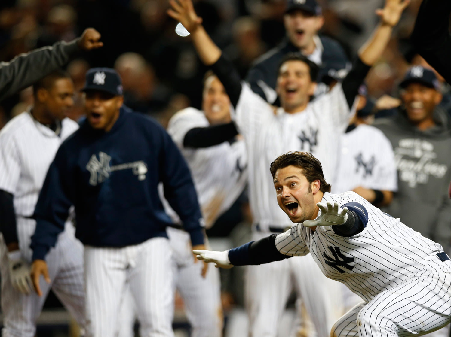 Nick Swisher vs. Suzanne the Fan