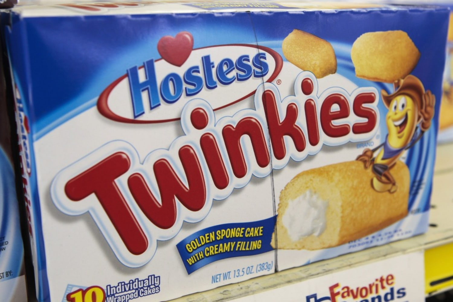 Twinkies (the real ones) back on store shelves in July