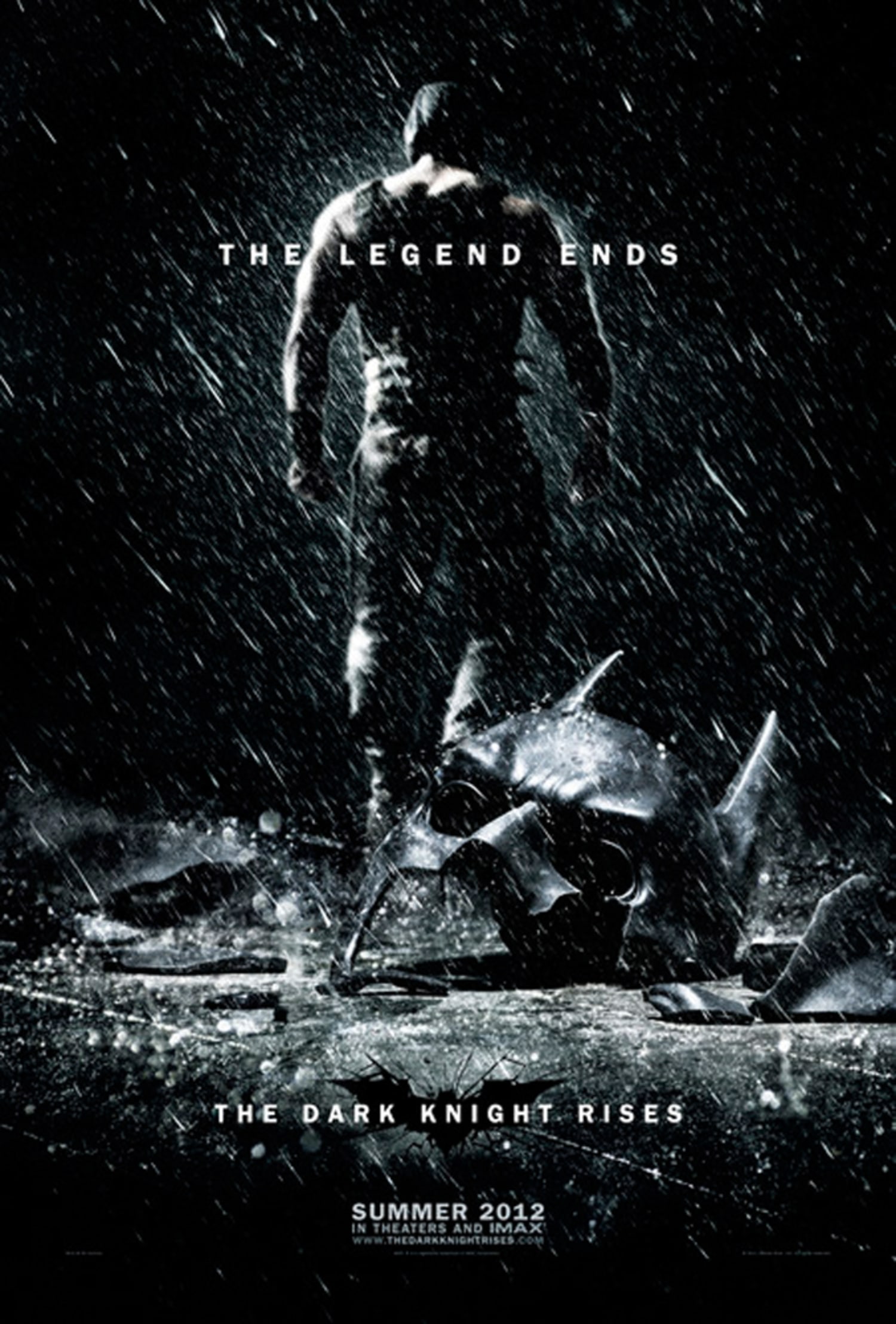 See the smashing new 'Dark Knight' poster
