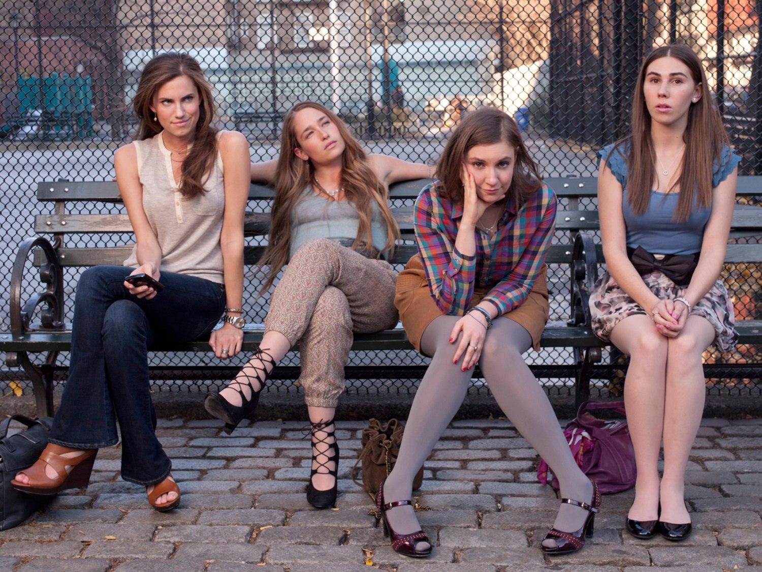 As 'Girls' returns, its quirky fashion continues to fascinate