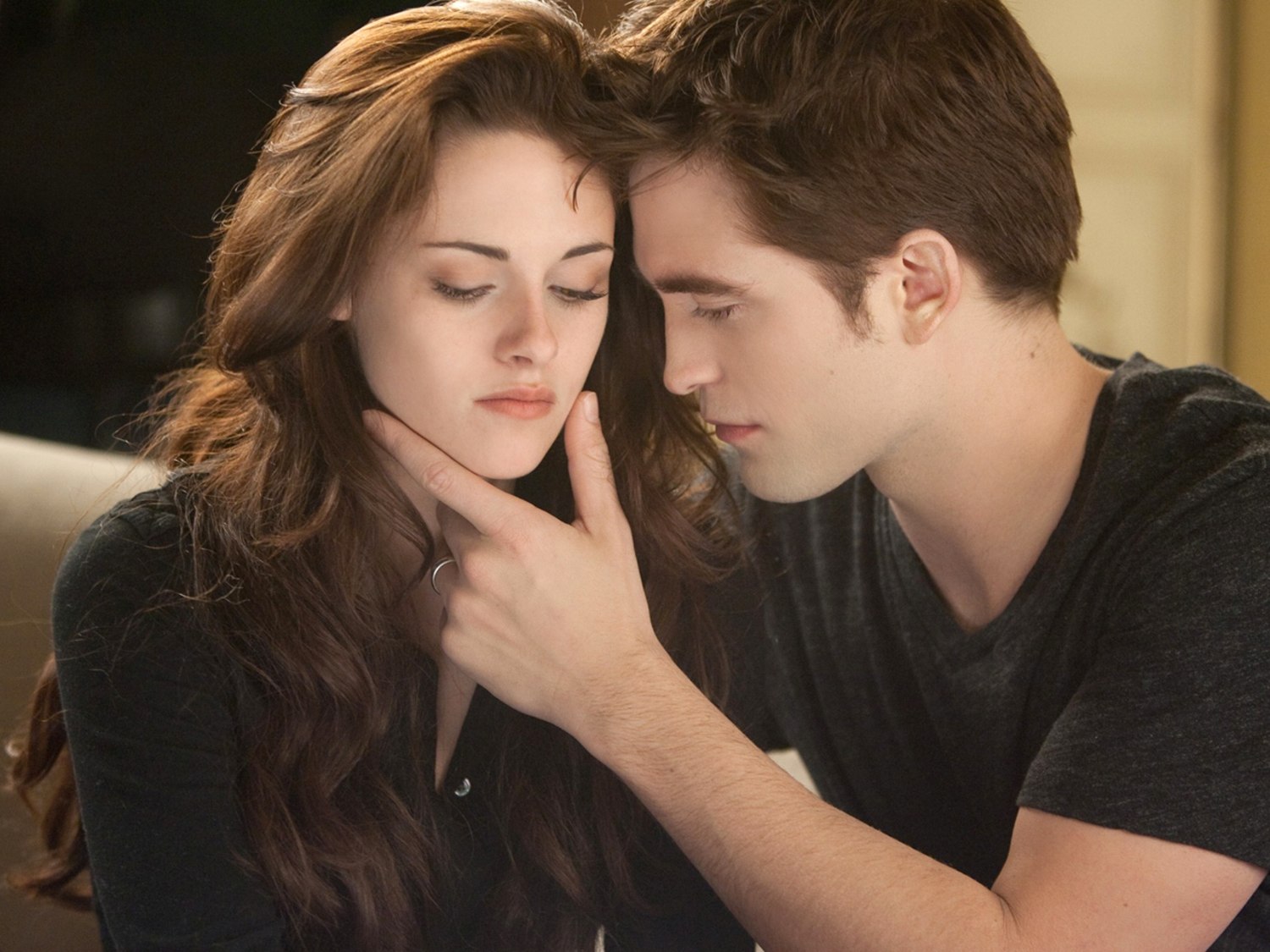 Twilight's' 'Breaking Dawn,' Kristen Stewart top list of 2013 Razzies