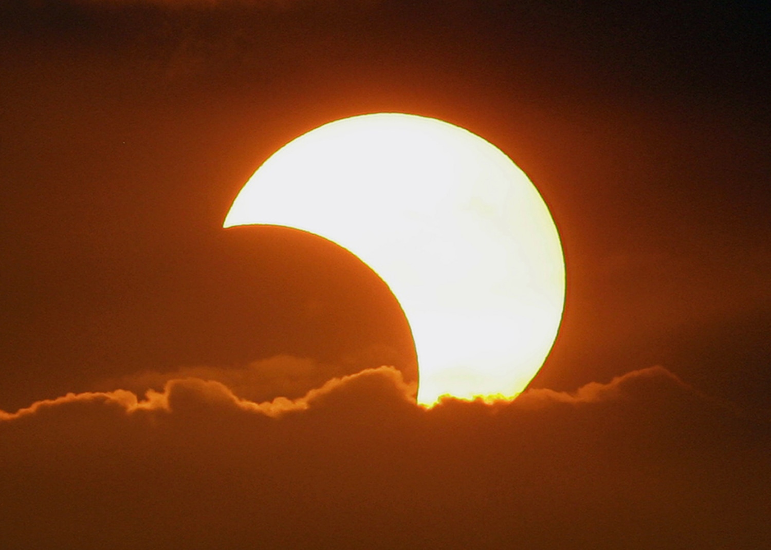 Watch for Sunday's strange solar eclipse on East Coast — and online