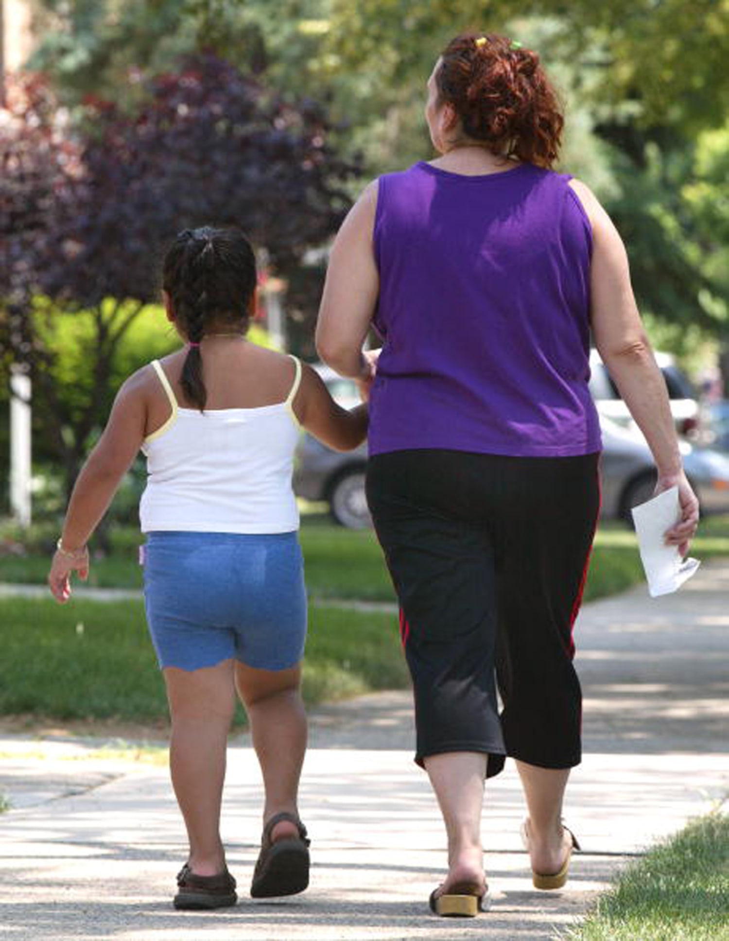 Obesity linked to early puberty in girls, study finds