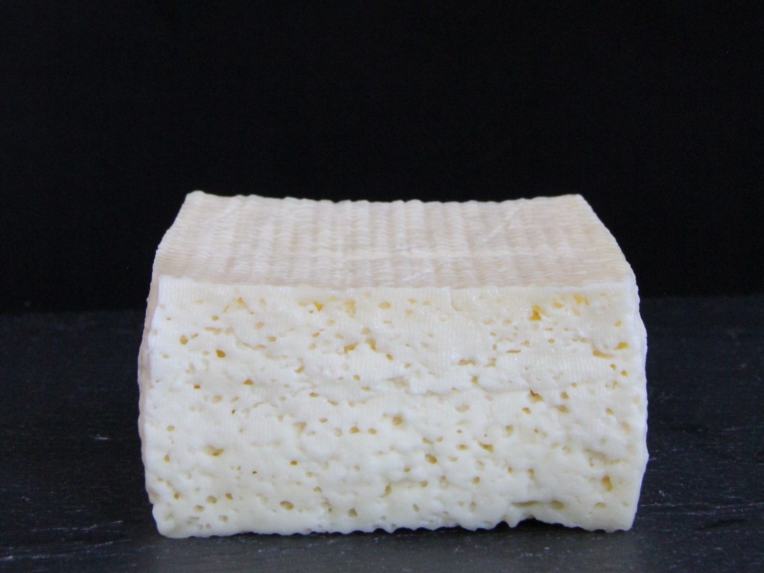 Belly-button brie? Bacteria from human bodies create artsy cheese