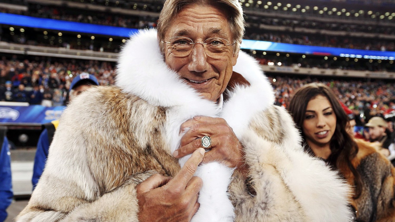 joe willie namath fur coat super bowl