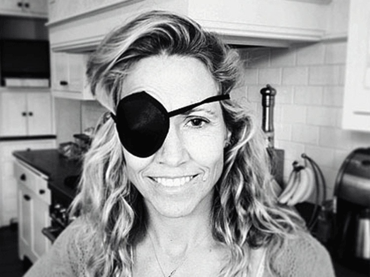 Sheryl Crow Wears an Eye Patch After Injury by Son