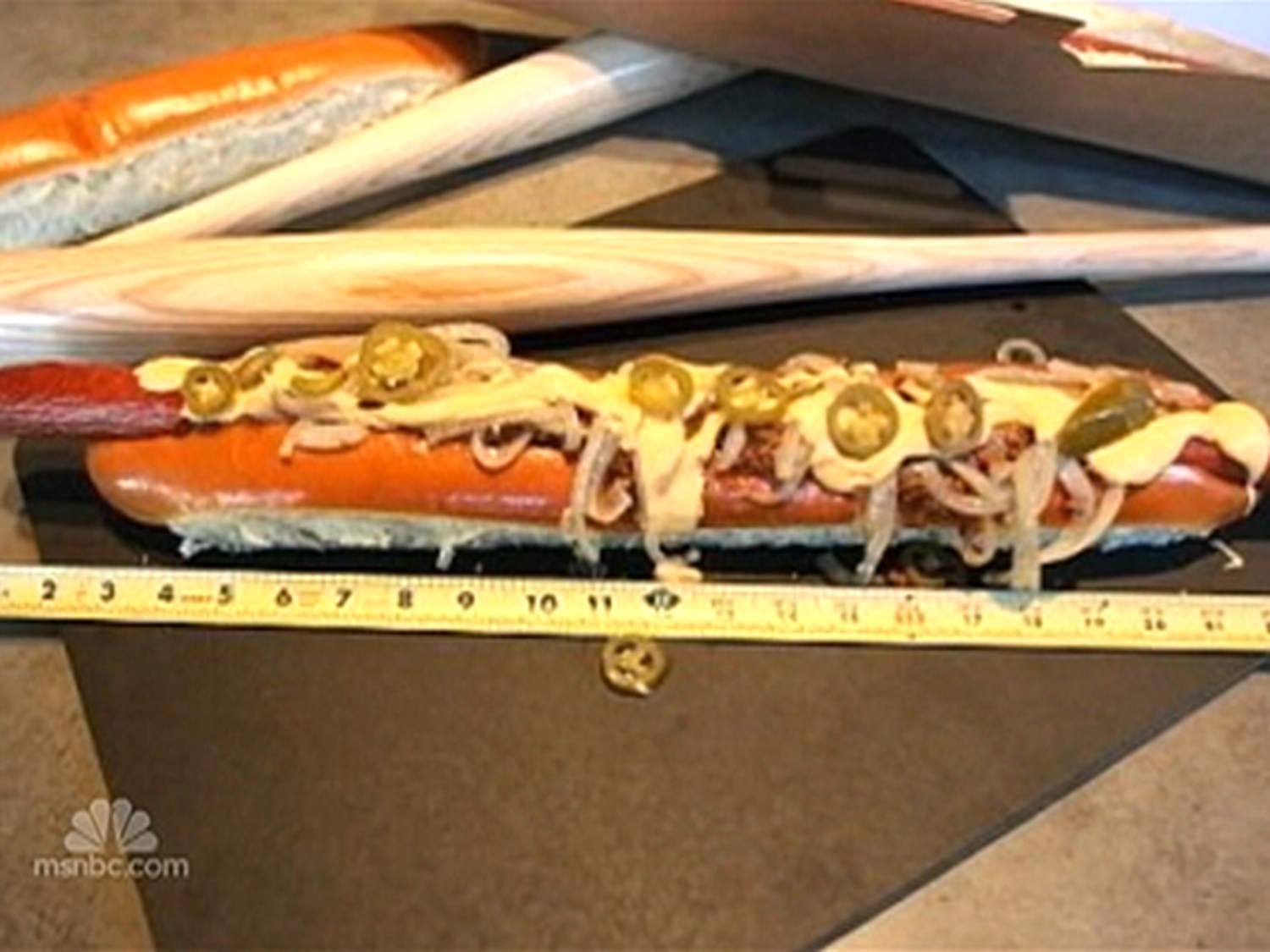 How 2-foot-long hot dogs and other oversized gut-busters became Texas  Rangers traditions