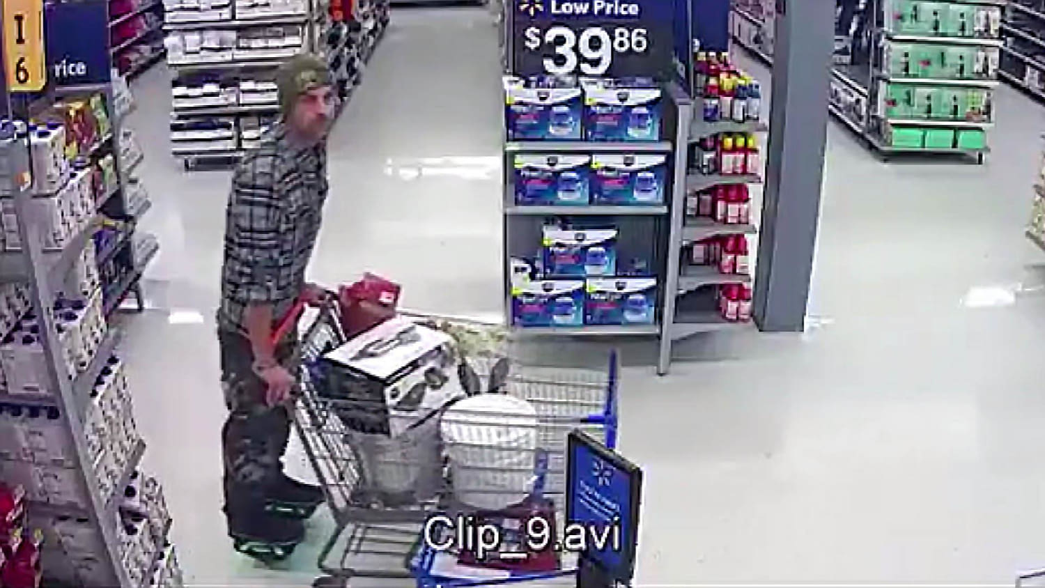 Thief wearing hover shoes sought by police in Winter Haven Florida