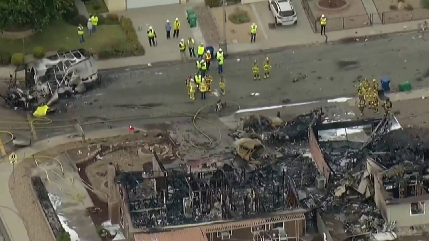 At least 2 killed in San Diego plane crash