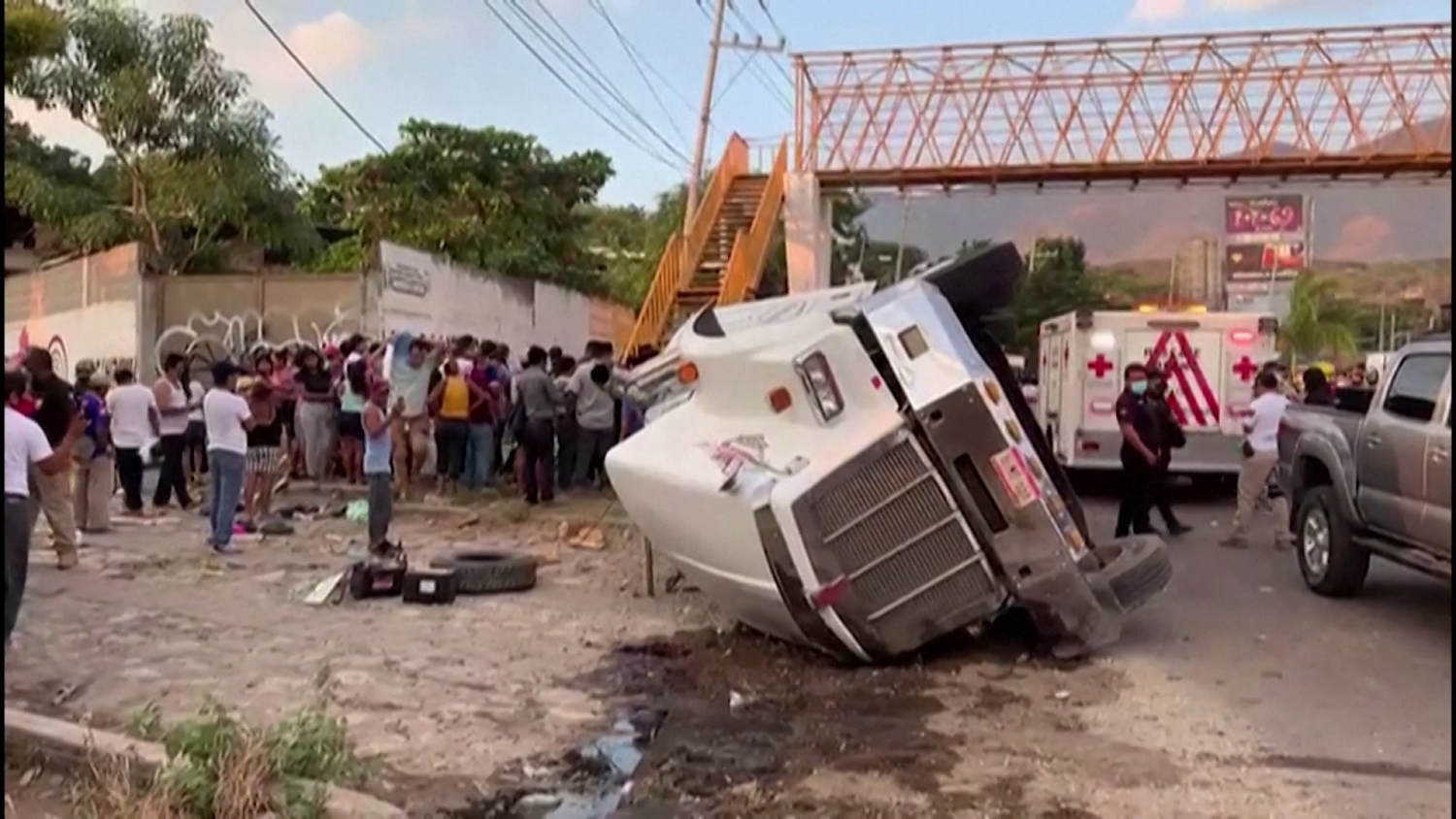 itsokay #itsok #crash #car #accident #mexicancarcrash #mexican