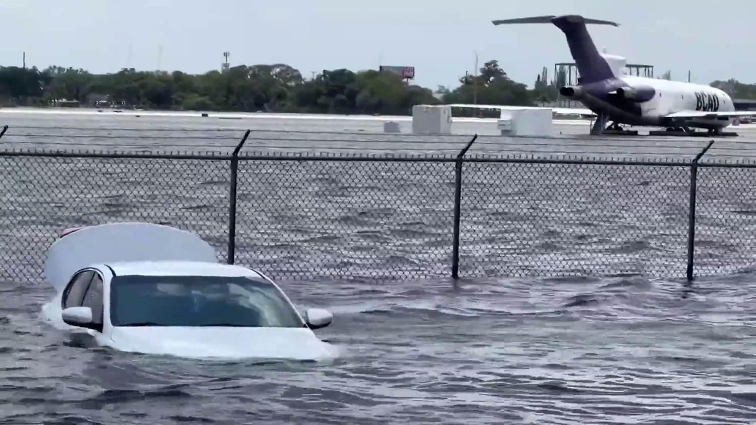 Fort Lauderdale Airport Reopens