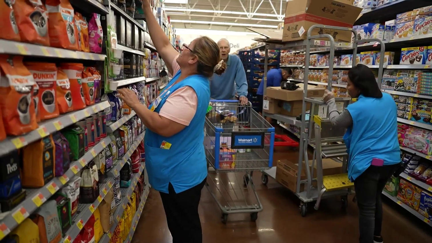 Walmart using AI to streamline organization – what will it mean for workers?