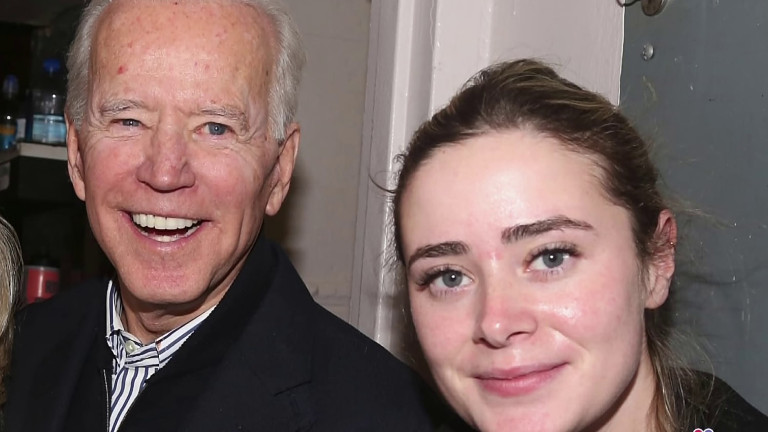 Secret Service agent for Biden's granddaughter opens fire on suspected  carjackers
