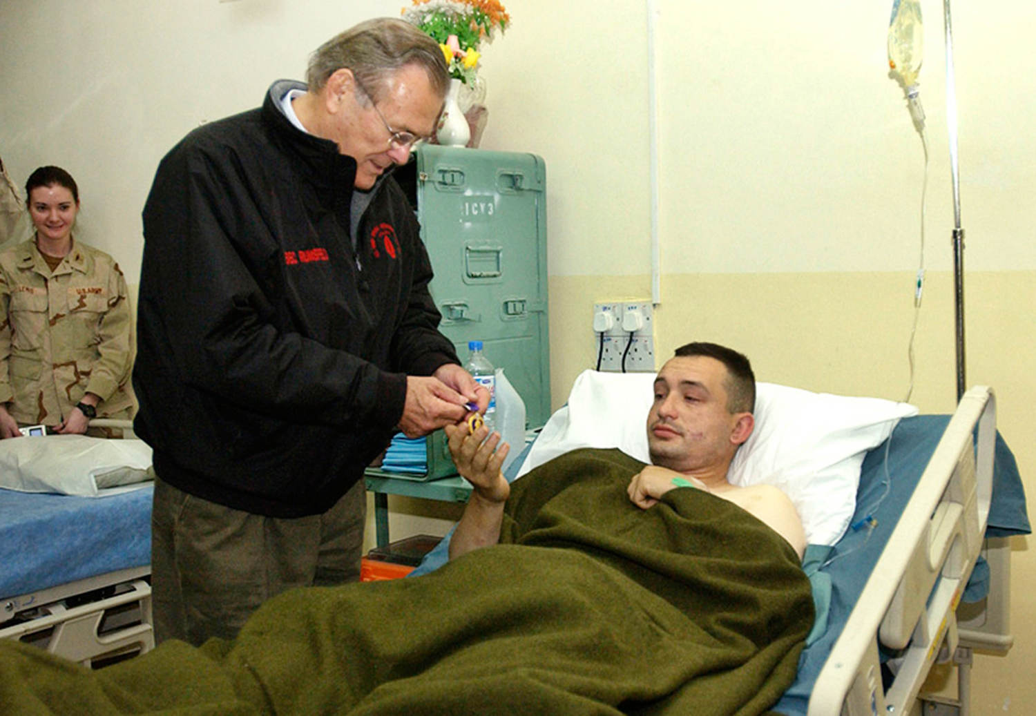 Https Www Nbcnews Com Id Wbna6774098 2004 12 31t23 18 36 000z Nbcnews Com En 2004 12 31t23 18 36z Punk Band Plays New Year S Eve On Front Lines Https Www Nbcnews Com Id Wbna6774054 2004 12 31t22 14 59 000z Nbcnews Com En