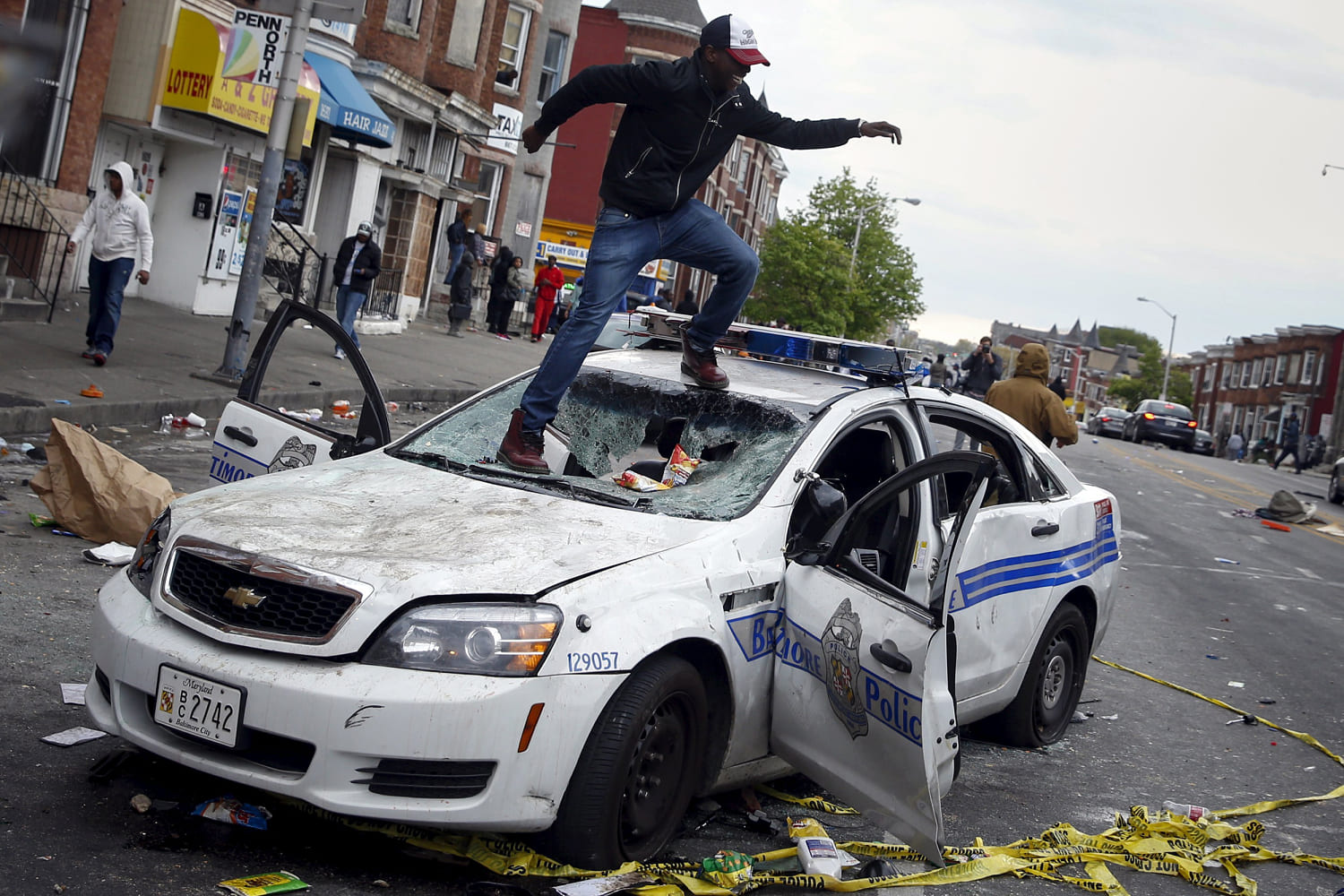ss-150427-baltimore-protests-13