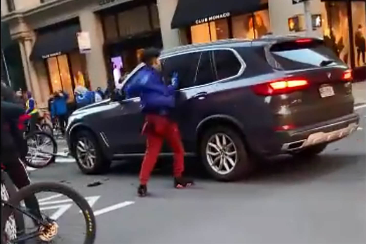 201231-bicyclists-bmw-manhattan-se ...