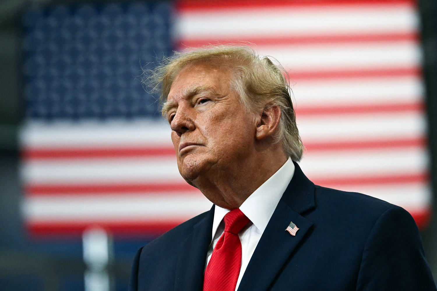 Hija de banquero venezolano hace millonaria donación antes de que Trump indultara al padre