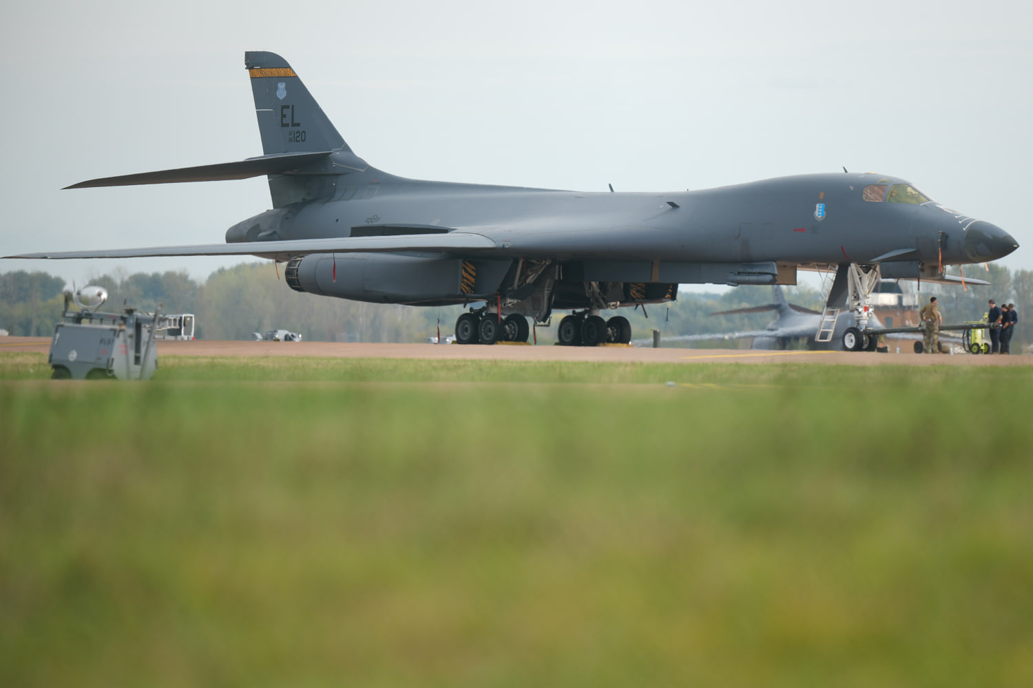 EE.UU. retira sus bombarderos de la base aérea en Reino Unido donde se investiga un presunto intento de ataque terrorista