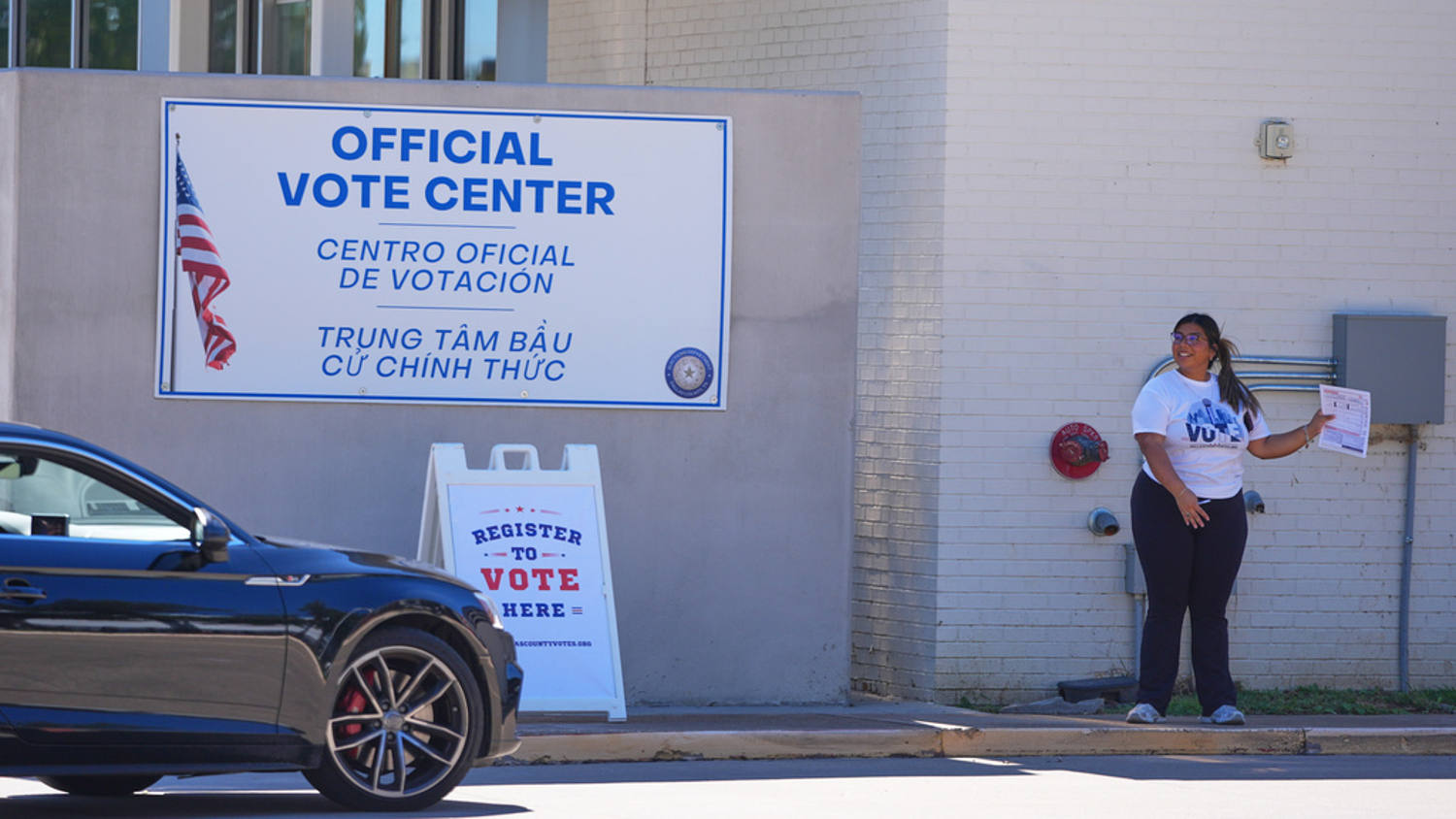 Cómo las nuevas restricciones en Texas han afectado a miles de votantes antes de las elecciones de medio término