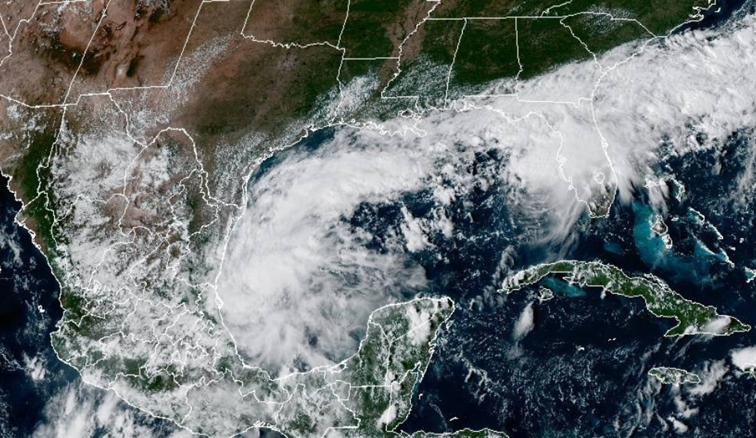 El Centro Nacional de Huracanes alerta sobre una depresión tropical en el Golfo que amenaza a Florida y Louisiana