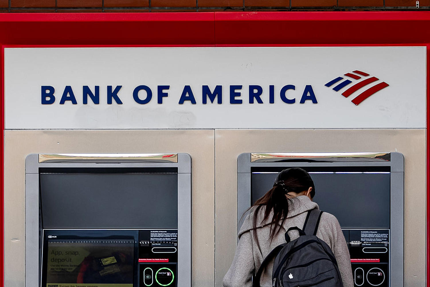 EE.UU. impone una multa de $1,200 millones a Bank of America, tras alegar que violó leyes de lavado de dinero y sanciones